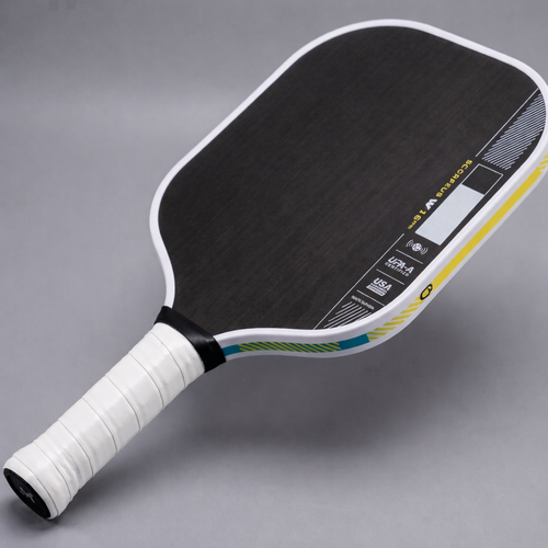 Carbon Fiber Thermoformed Pickleball Paddle for Precision Play